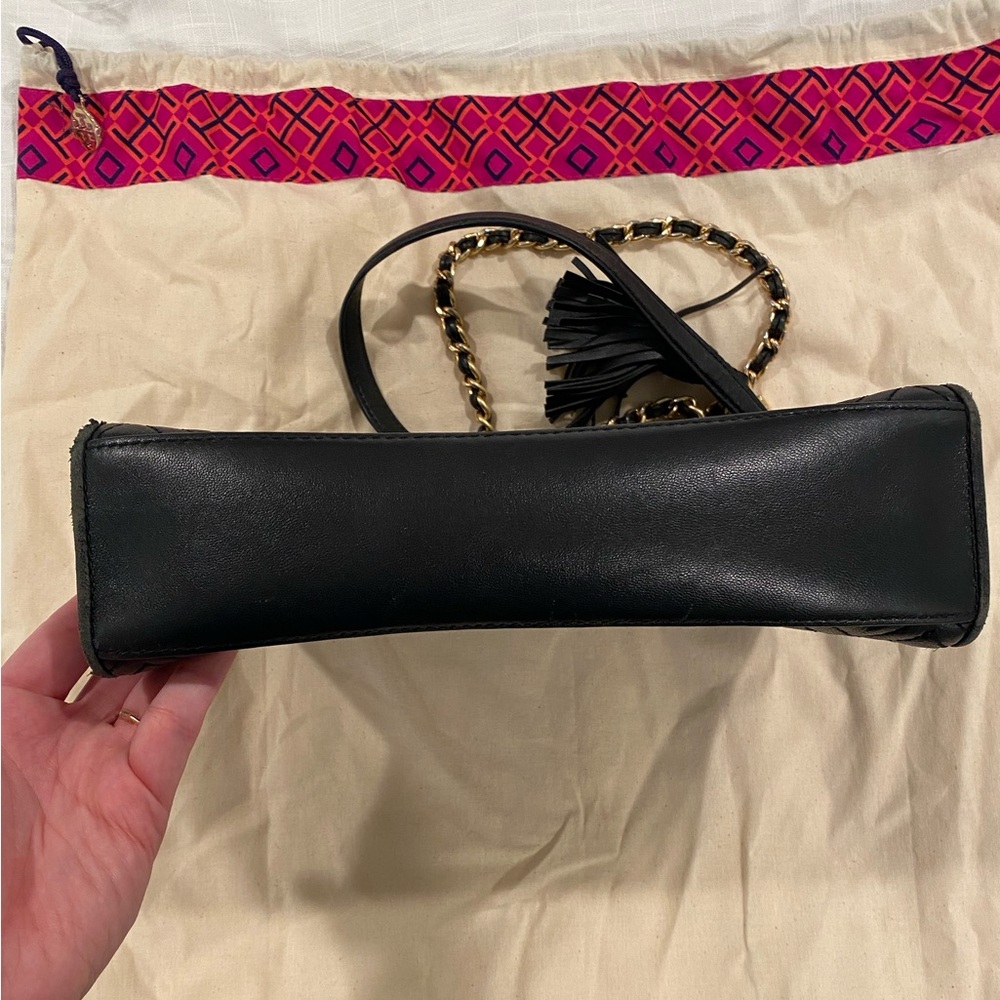 Tory Burch Fleming Diamond Quilted Lamb Leather Purse Black - Picture 6 of 16